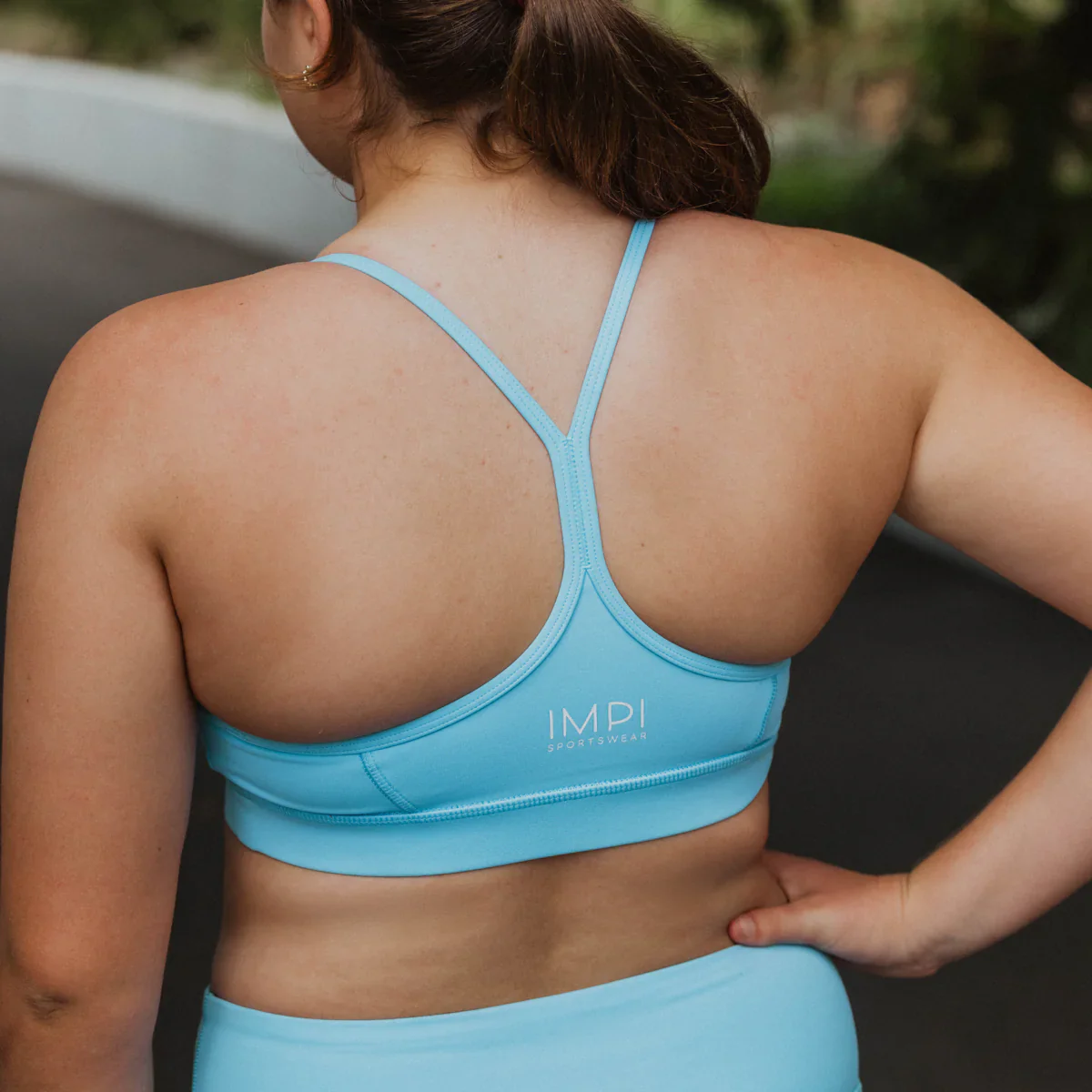 IMPI V-Neck Sports Crop - Sky Blue - Image 8