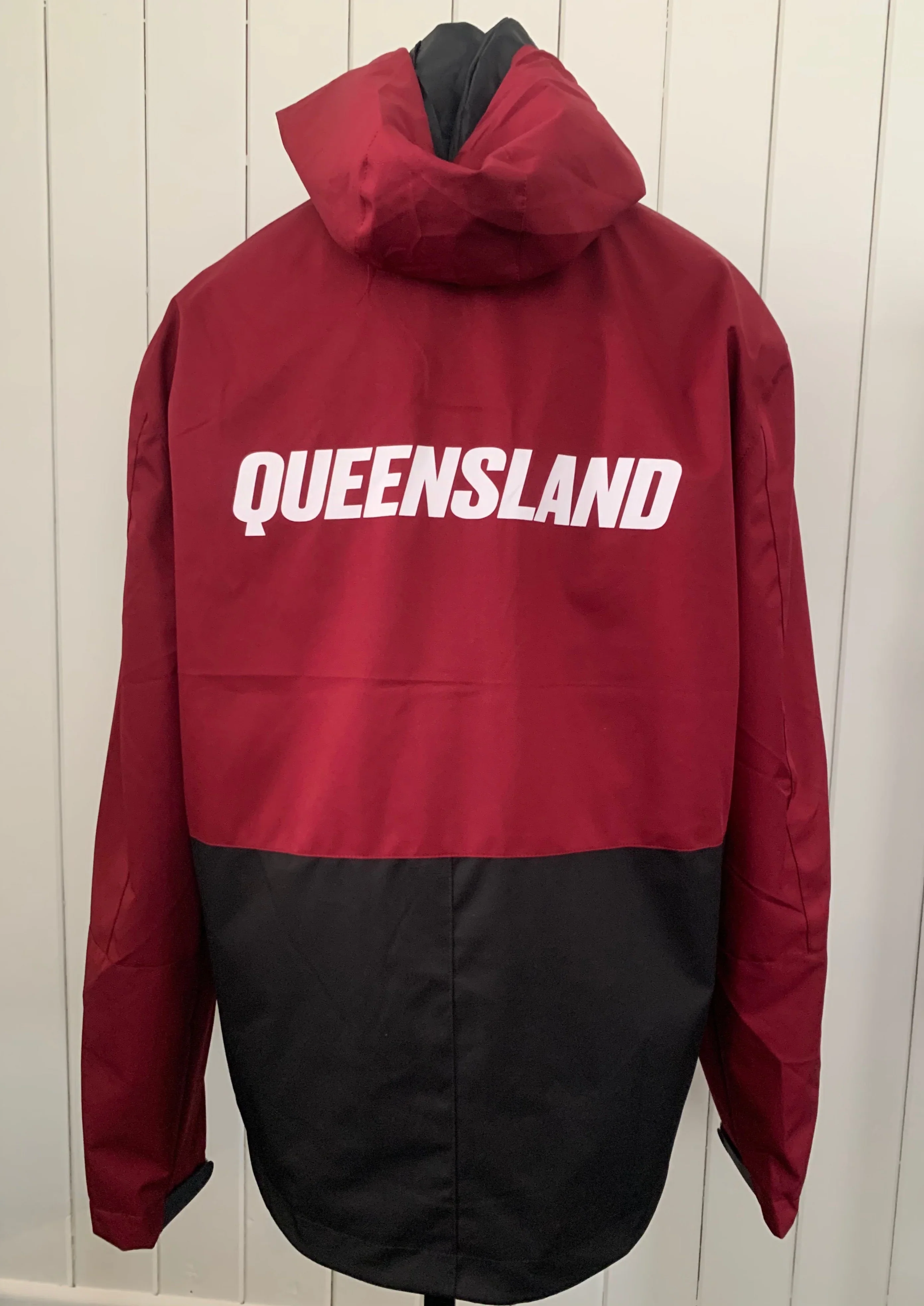 QLD Athletics - Unisex Waterproof Jacket Maroon and Black - Image 4